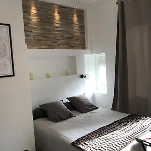 Appartement L'escapade De Lyon, Charpennes, Jacuzzi Et Emplacement Idéal, Villeurbanne