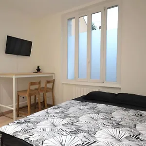 Appartement Studio En Résidence Privée à, Villeurbanne